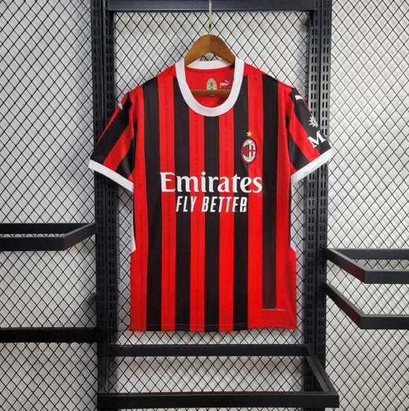 AC Milan home 2024/25