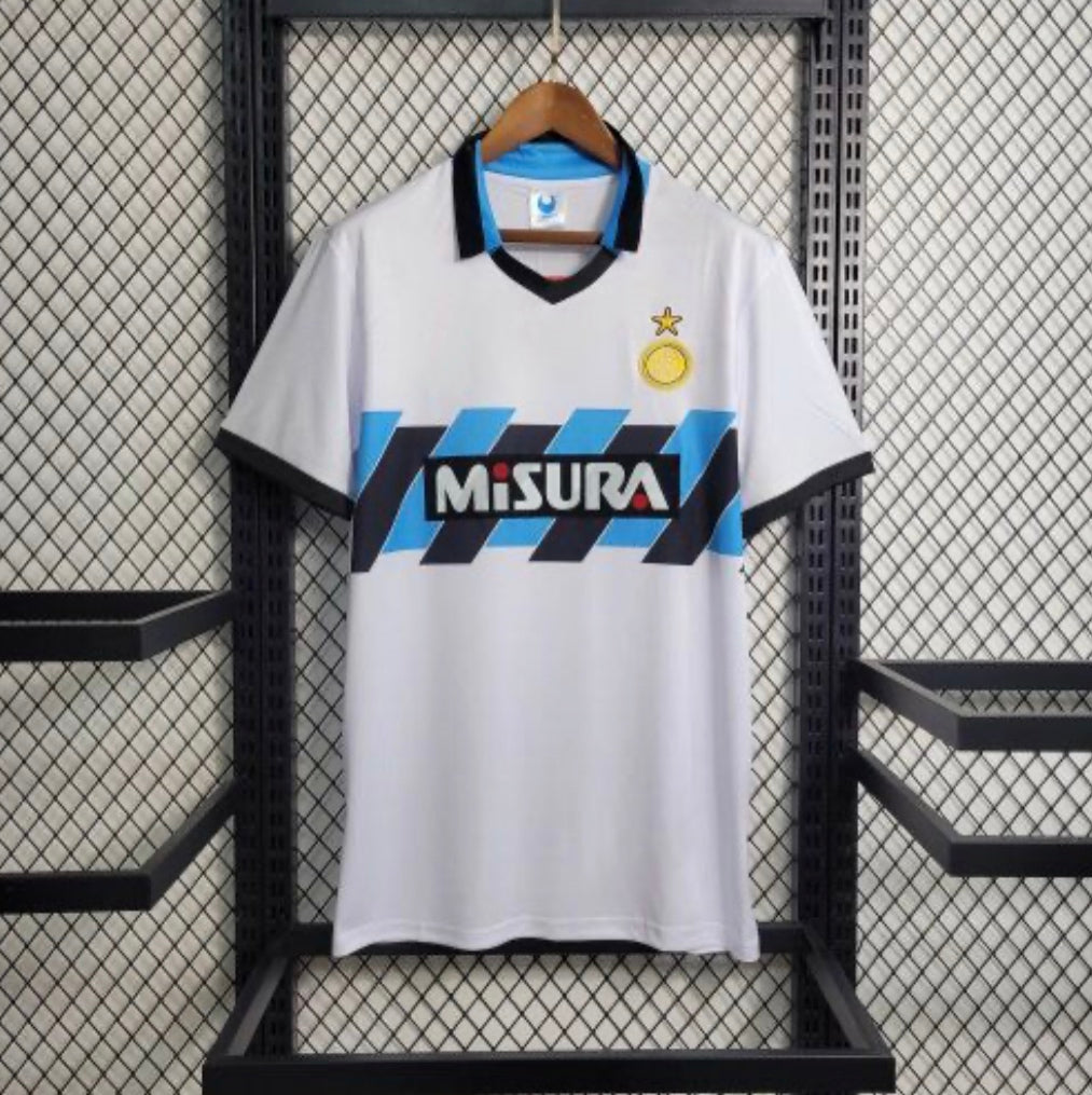 Inter away 1990-91