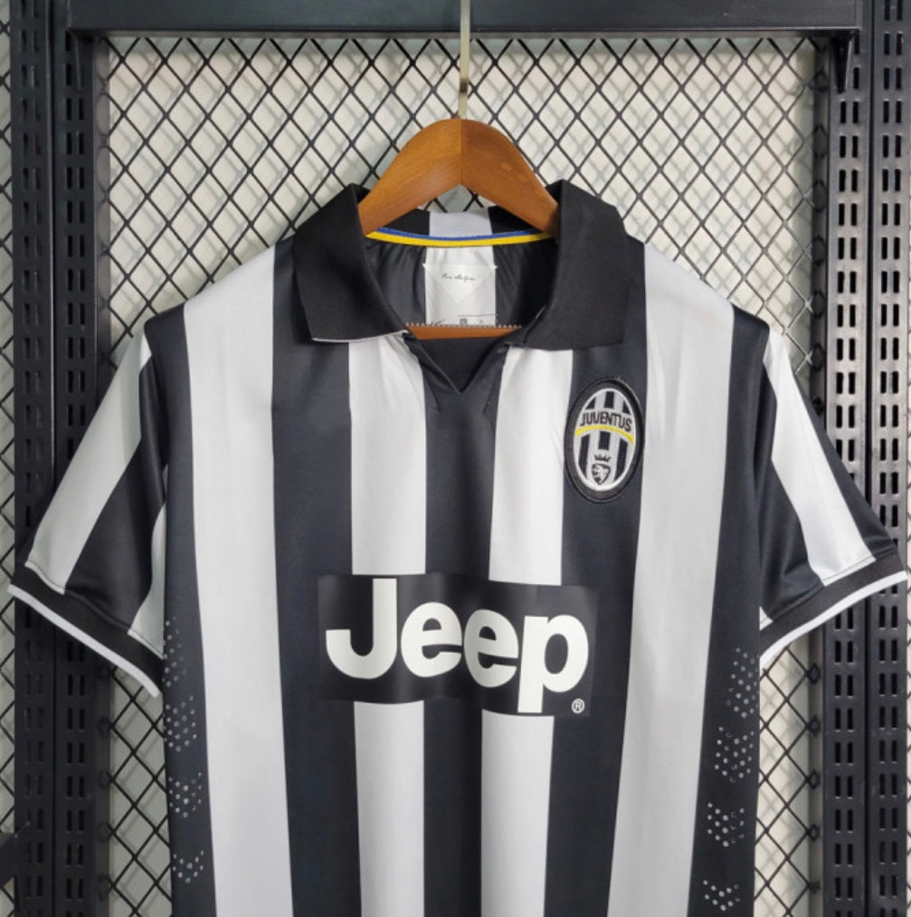 Juventus home 2014-15