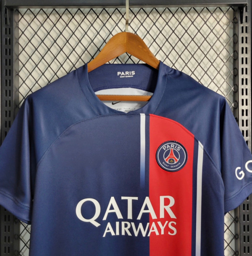 PSG home 2023/24