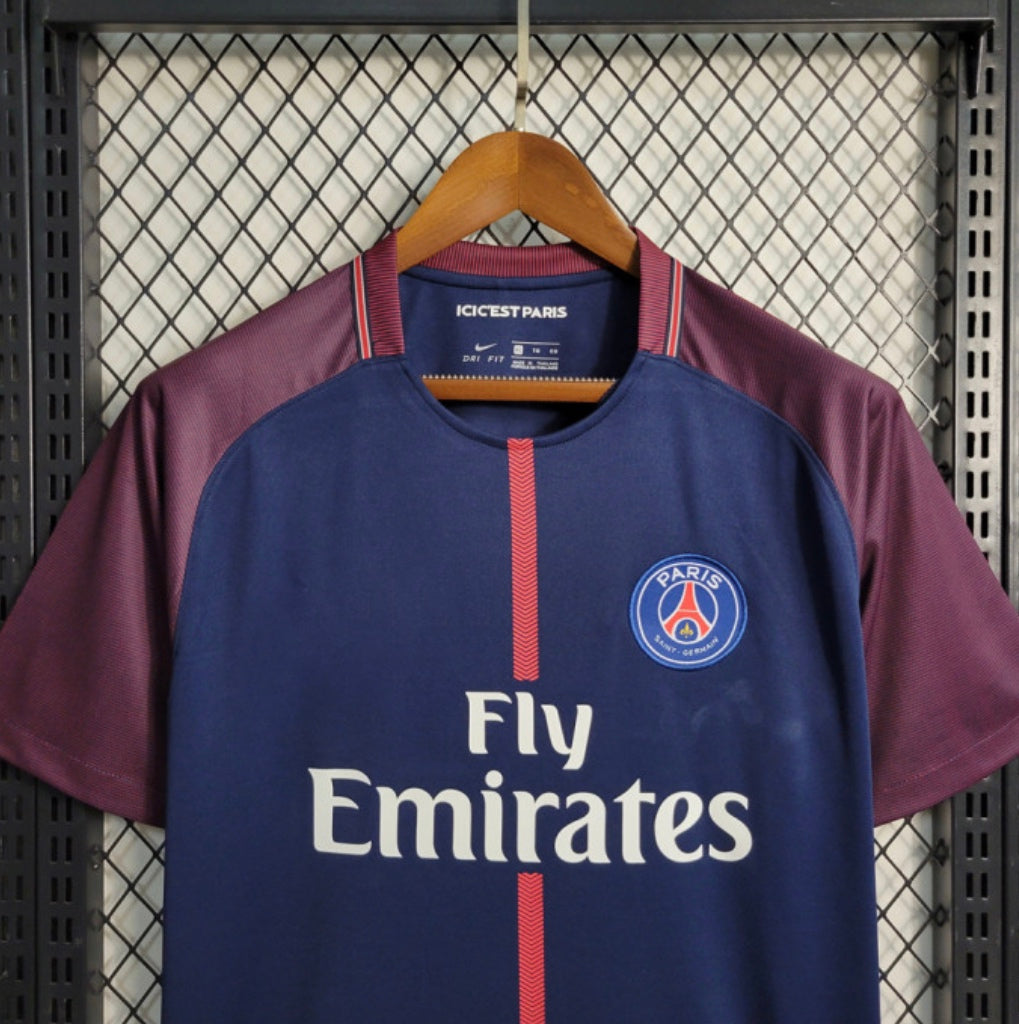 PSG home 2017-18